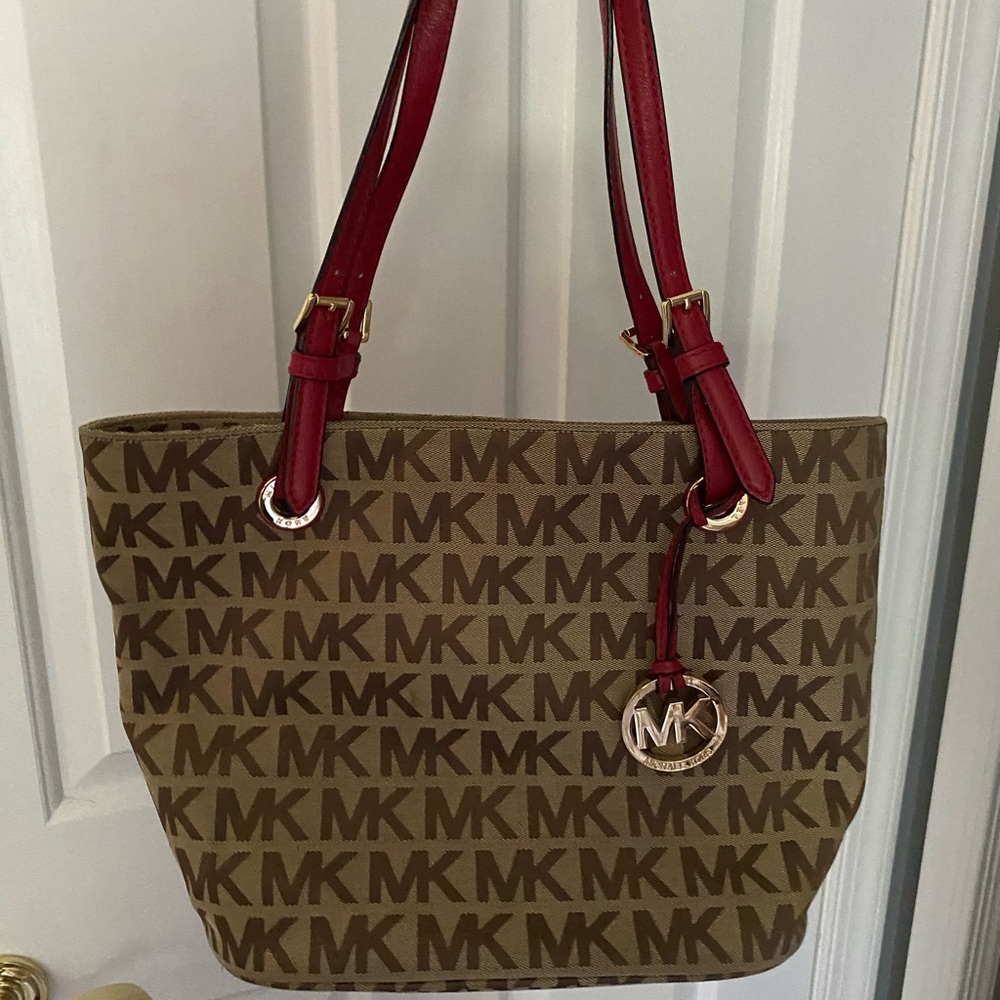 Michael Kors tote